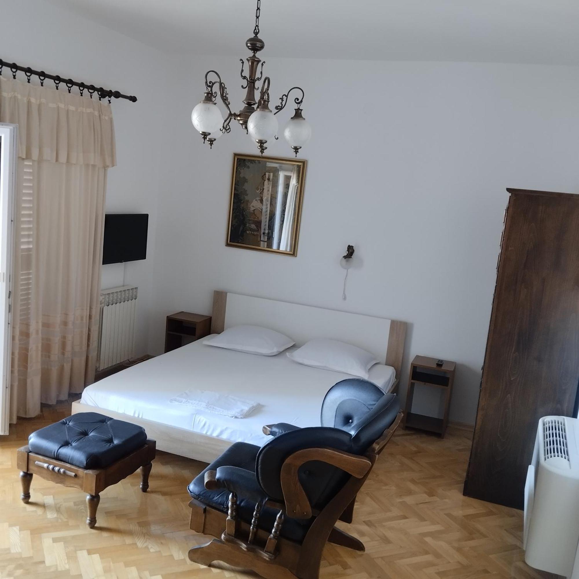 Apartments Lukacic Krk Town Esterno foto